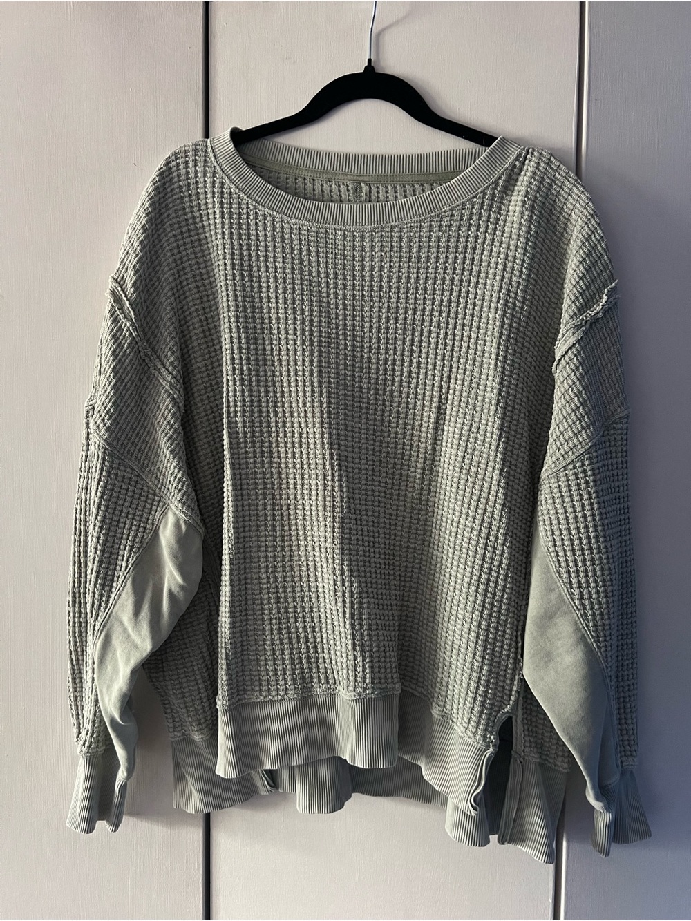 American Eagle Outfitters Waffle-Knit Crewneck Sweater in Sage Green